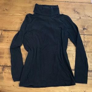 GAP turtleneck